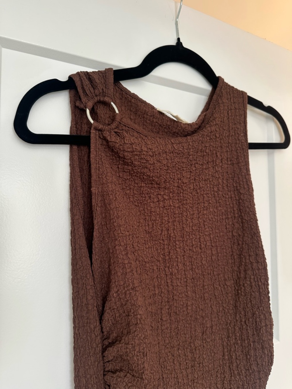 Brown Textured Ring-Shoulder Tank